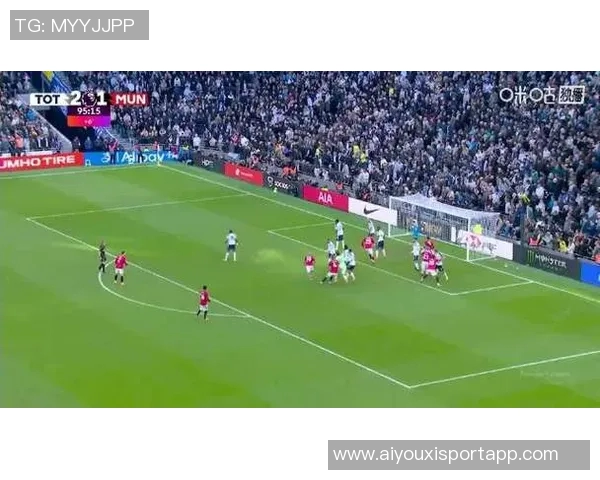 德里赫特谈防守体系适应性三中卫战术逐渐熟练掌握