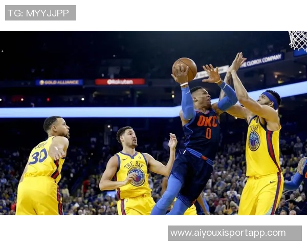 巴特勒表现出色9投7中砍下21分罚球7罚6中展现高效得分能力 巴特勒表现出色9投7中砍下21分罚球7罚6中展现高效得分能力