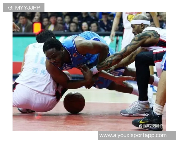 巴特勒下半场意外伤退14分钟仅得2分4篮板2助攻希望无碍